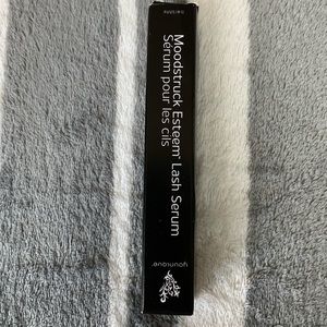 Younique Lash serum